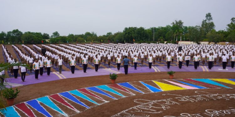 पोलीस प्रशिक्षण केंद्रात “आंतरराष्ट्रीय योग दिवस” उत्साहात साजरा!