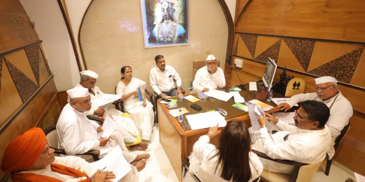 तळघरात मिळालेल्या मुर्ती संग्रालयात जतन करणार – गहिनीनाथ महाराज औसेकर.