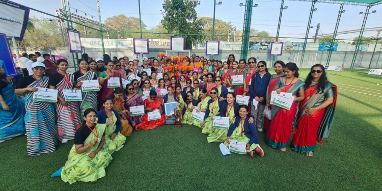 साडी प्रीमियर लीग मध्ये SPICE N ICE चा पैठणी पॅन्थर्स संघ विजेता