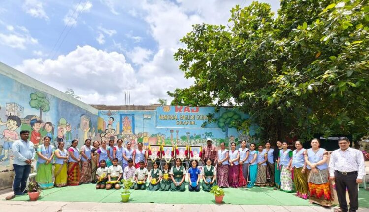 राज मेमोरियल इंग्लिश स्कूल मध्ये स्व. राजेश अण्णा कोठे यांची 58 वी जयंती वृक्षारोपण आणि विविध स्पर्धा घेऊन उत्साहात साजरी