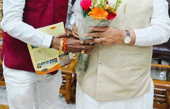 हुतात्मा श्रीकिसन सारडा स्मारकास देणार ५० लाखांचा निधी