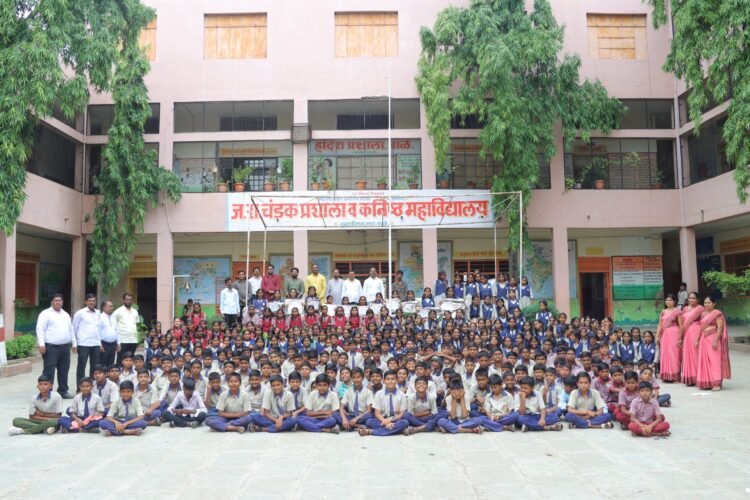 देवपुष्प फाउंडेशनतर्फे भव्य चित्रकला स्पर्धा संपन्न