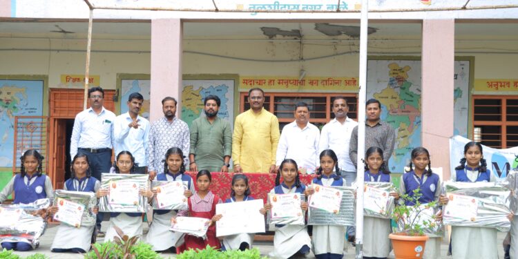 देवपुष्प फाउंडेशनतर्फे भव्य चित्रकला स्पर्धा संपन्न