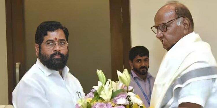 मराठा आरक्षणावर शरद पवार-मुख्यमंत्र्यांची तासभर बैठक, जरांगे आणि हाकेंच्या आंदोलनावर चर्चा