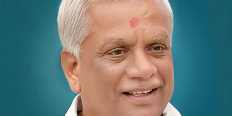 खासदार वसंत चव्हाण यांचं निधन, हैदराबादमधील रुग्णालयात घेतला अखेरचा श्वास