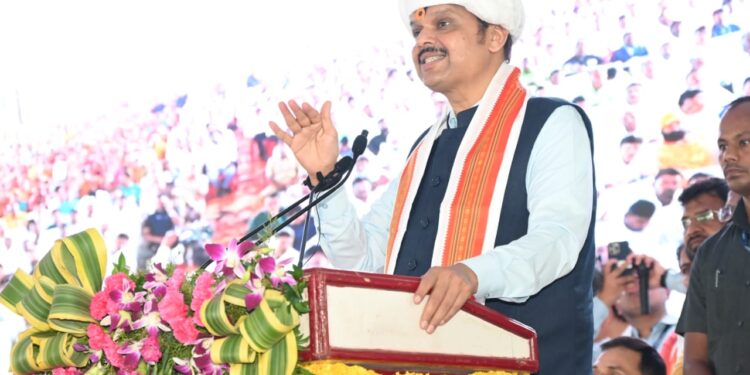 श्री क्षेत्र अरण तीर्थक्षेत्र विकासासाठी आवश्यक तेवढा निधी देणार : उपमुख्यमंत्री देवेंद्र फडणवीस