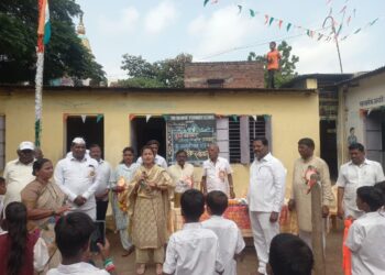 जय भारत प्राथमिक शाळेमध्ये “स्वातंत्र्य दिन “कार्यक्रम उत्साहात संपन्न