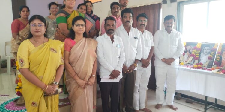 सरकारच्या वतीने राबविण्यात येणाऱ्या लोककल्याणकारी योजनांचा लाभ घ्या