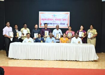 कर्तुत्ववान मान्यवरांचे विकासात मोठे योगदान, अनुभव प्रतिष्ठानच्या अनुभव रत्न पुरस्काराचे वितरण