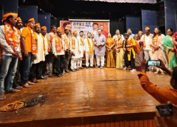 शहर उत्तर मधील हिंदुत्ववादी विचारसरणीच्या कार्यकर्त्यांचे शिवसेना शिंदे गटामध्ये प्रवेश
