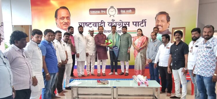 सोलापूरच्या आदित्य प्रधान यांची १० व्या आशियाई युवा पुरुष हॅंडबाॅल स्पर्धेसाठीसाठी निवड