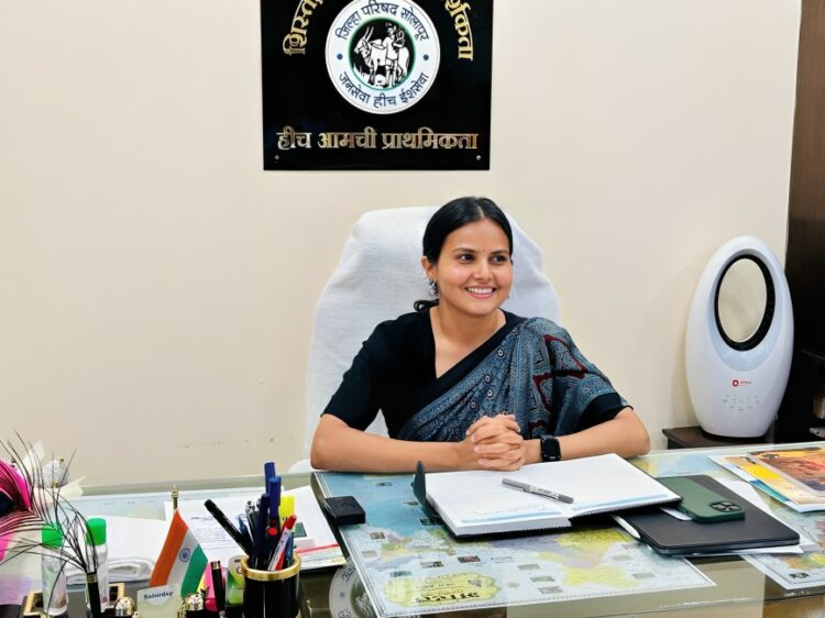 सोलापूर जिल्हा परिषदेच्या सीईओ मनीषा आव्हाळे यांची बदली…