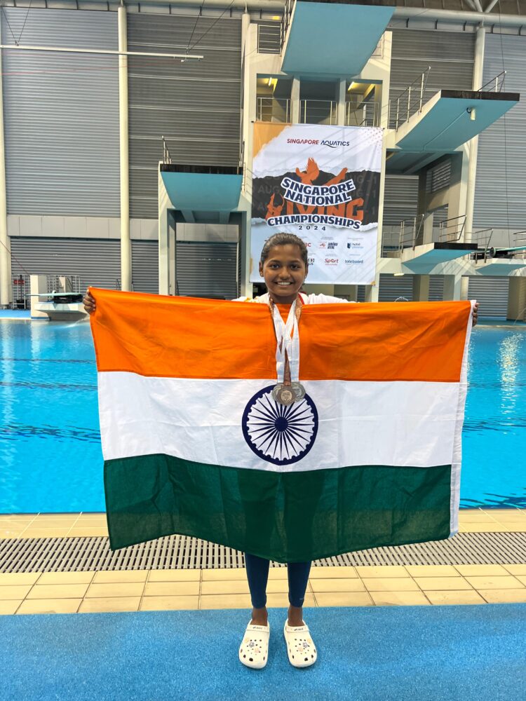सिंगापूर नॅशनल चैम्पियनशिप मध्ये सोलापूरच्या श्रावणी सूर्यवंशी ला २ सिल्वर १ बाँझ पदक 🥇