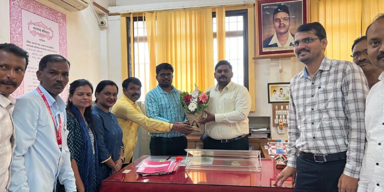 अजिंक्य रणदिवे यांनी राजगुरुनगर नगरपरिषद मुख्याधिकारी पदाची सुत्रे स्वीकारली