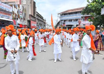 राज मेमोरिअल इंग्लिश स्कूलमध्ये मोठया उत्साही वातावरणात श्री गणेश मूर्तीची स्थापना …………..