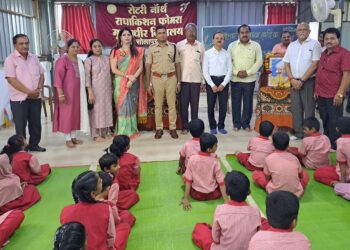 दिव्यंग विद्यार्थ्याना कार्यकुशल् करण्याचे काम महान- पोलीस अधिक्षक अतुल कुलकर्णी