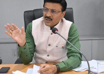 जन आरोग्य योजनांचा लाभ शेवटच्या लाभार्थ्यापर्यंत पोहोचण्यासाठी स्वयंसेवी संस्थांनी पुढाकार घ्यावा