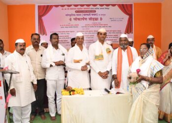सोलापूर जिल्ह्यात प्रथमच वारकरी भवन लोकार्पण सोहळा संपन्न