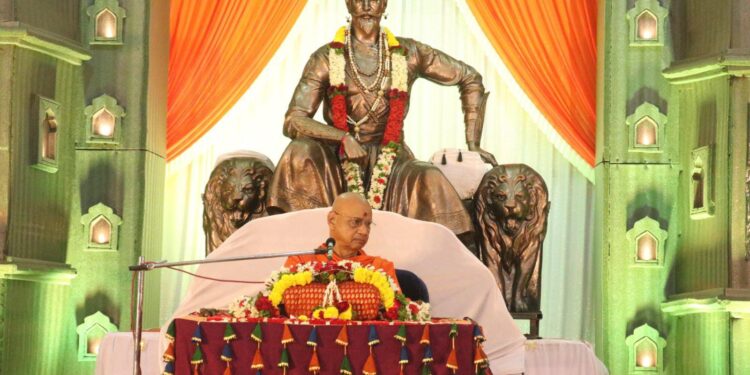 W. BC Swami Gobind Dev Giriji: Beginning of the story of Chhatrapati Shri Shivaji Maharaj