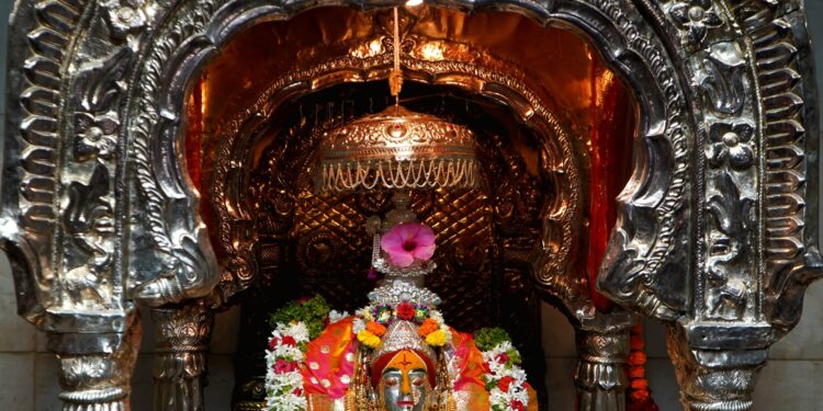 रूपाभवानी मातेच्या दर्शनासाठी भाविकांची अलोट गर्दीआज वाजत गाजत दहीहंडी मिरवणूक !