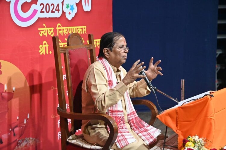 अहंकाराचा त्याग म्हणजेच अंतरंगाची साधना – निरूपणकार विवेक घळसासी