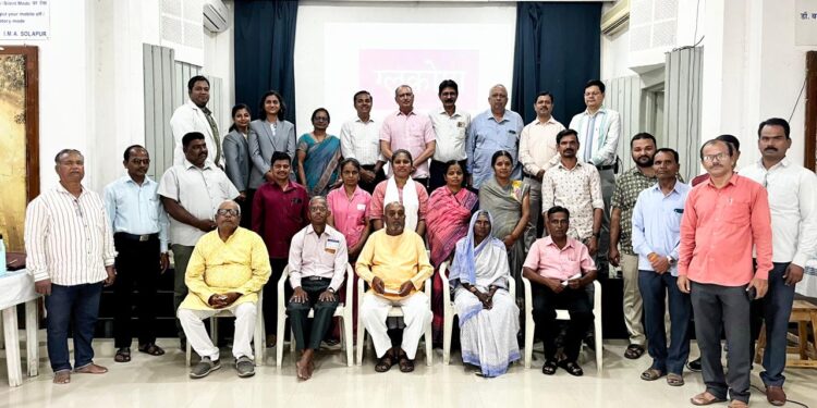 नेत्ररोग संघटनेच्या वतीने सोलापुरात संपन्न झाले नेत्र शिबिर