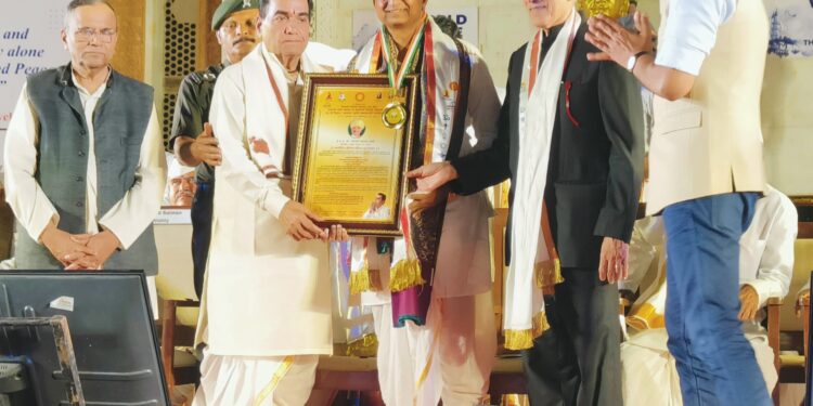 Awarded Jeevan Gaurav Award dedicated to H.B.P.Bhagwat Maharaj Chaware of Pandharpur