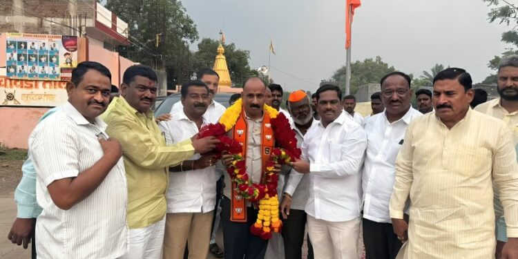 मुळेगाव ग्रामस्थांकडून आ. सचिन कल्याणशेट्टी यांचे जल्लोषात स्वागत