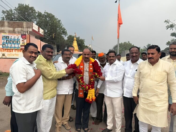 मुळेगाव ग्रामस्थांकडून आ. सचिन कल्याणशेट्टी यांचे जल्लोषात स्वागत