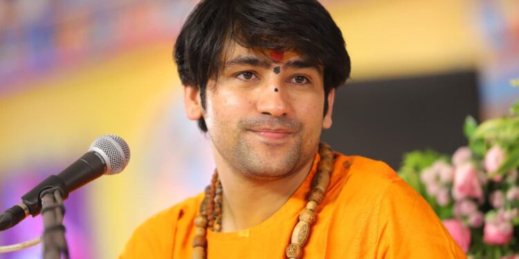 उद्या सोलापुरात बागेश्वर धामचे पिठाधीश धीरेंद्र शास्त्री यांचे संतसंमेलन