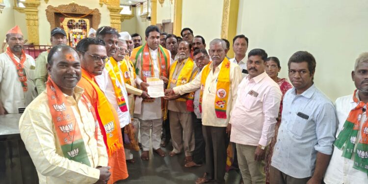 तेलगू देशम पार्टीचा देवेंद्र कोठे यांना पाठिंबा