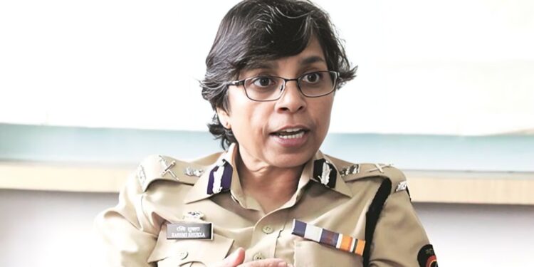 रश्मी शुक्ला यांना पोलीस महासंचालक पदावरुन हटवलं, अखेर मविआच्या मागणीला यश