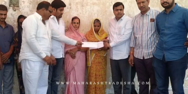 संतोष देशमुख यांच्या पत्नी अश्विनी देशमुख यांना केजमधील शिक्षण संस्थेत दिली नोकरी…