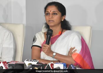 दोन्ही राष्ट्रवादी एकत्र येण्यावर खासदार सुप्रिया सुळे काय म्हणाल्या… पहा..