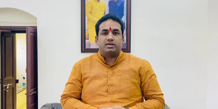 सोलापूर महानगरपालिकेतर्फे मंगळवारी महास्वच्छता अभियान
