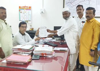 वारकरी मंडळा कडून आषाढीवारीमध्ये येणाऱ्या अडचणी संदर्भात देण्यात आले निवेदन