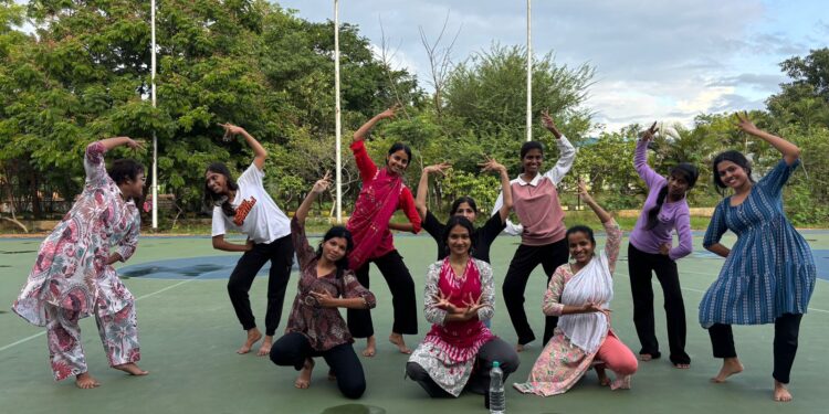 सोलापूर विद्यापीठाचे विद्यार्थी राजभवनमध्ये शुक्रवारी सादर करणार सांस्कृतिक कार्यक्रम