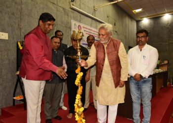 नदी, नाल्यांच्या आरोग्याकडे लक्ष देत परिसर पाणीदार बनवा – जलतज्ञ डॉ. राजेंद्र सिंह