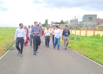 महापालिका आयुक्तांनी केली विमानतळाची पाहणी
