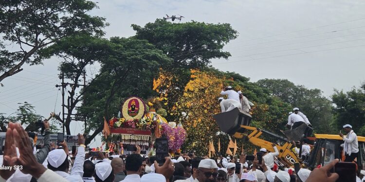 लाखो भाविकांना मुख्यमंत्री सहाय्यता निवारा केंद्राचा आधार..!