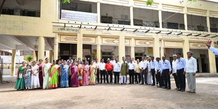 उमाबाई श्राविका विद्यालयात रंगला गुरुपौर्णिमे निमित्त कृतज्ञता सोहळा!