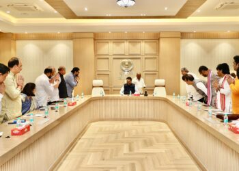 आयटी पार्क, पूर्वभागात नवे सुपर स्पेशलिटी हॉस्पिटल, ६० मीटर डीपी रोडसह शहर विकासाच्या १३ कामांच्या पूर्ततेची मागणी