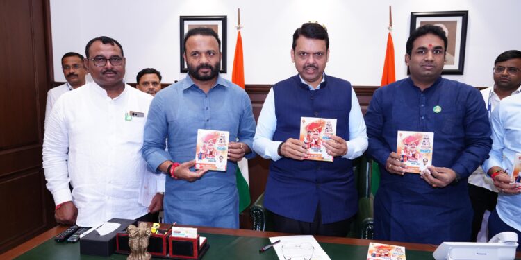 सीएम रिलीफ फंडला आमदार देवेंद्र कोठेंकडून पाच लाख, पंचावन्न हजार, पाचशे पंचावन्न रुपयांची मदत…