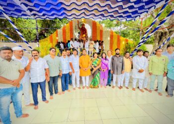 साहित्यरत्न अण्णाभाऊ साठे यांना स्मृतिदिनानिमित्त राष्ट्रवादीच्या वतीने अभिवादन..