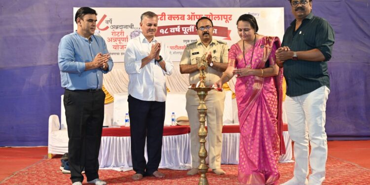 रोटरी अन्नपूर्णा योजना म्हणजे सत्पात्री दानाचे उत्तम उदाहरण – उप प्रादेशिक परिवहन अधिकारी विजय पाटील