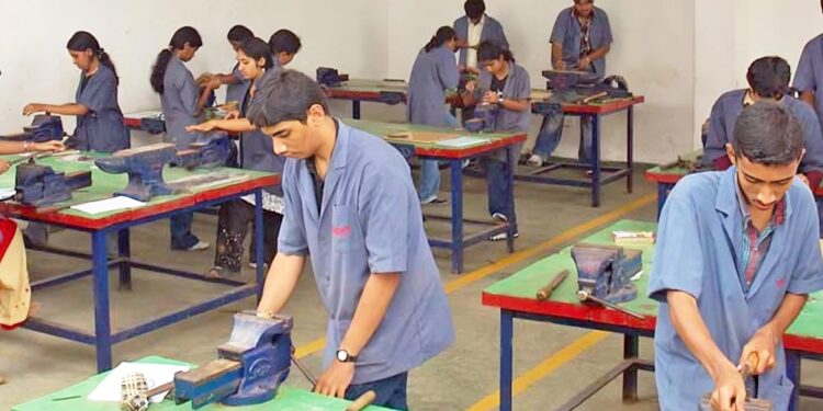 सोमवारी पी. एम. नॅशनल अप्रेंटिसशिप मेळाव्याचे आयोजन…