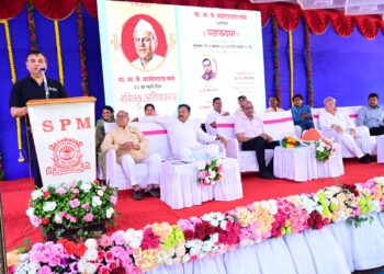 एआयची भीती बाळगण्याऐवजी त्यातील संधी शोधा : डॉ. भूषण केळकर यांचे आवाहन