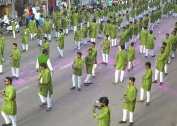 प्रबुध्द भारत तरुण मंडळाची धम्मचक्र प्रवर्तन दिनानिमित्त लक्षवेधक मिरवणूक
