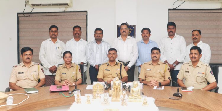 ‘बाहुबली चोर’ सापडले..सोलापूर पोलिसांनी तिघांना ठोकल्या बेड्या