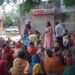 वर्ल्ड ऑफ वुमन्स संस्थेने पूरग्रस्त महिलांच्या आरोग्याची घेतली अशी काळजी ; मनगोळी गावात जीवनावश्यक वस्तूंचे वाटप